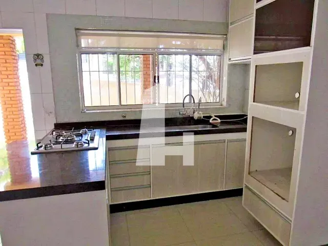 Casa com 102m² 2 quartos e 1 banheiro, à venda, no bairro Jardim Terezópolis em Guarulhos