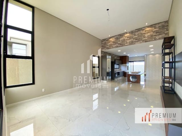 Casa com 160m² 3 quartos e 2 banheiros, à venda, no bairro JARDIM CARVALHO em PONTA GROSSA