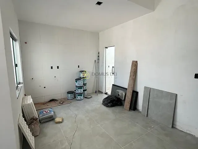 Casa com 80m² 2 quartos e 2 banheiros, à venda, no bairro Loteamento Alvoredo  em Pinheiral