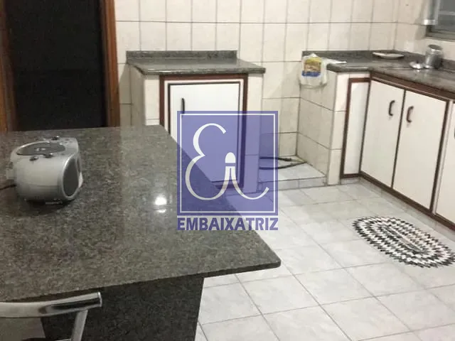 Casa com 125m² 2 quartos e 1 banheiro, à venda, no bairro Jardim Santa Inês em São José dos Campos