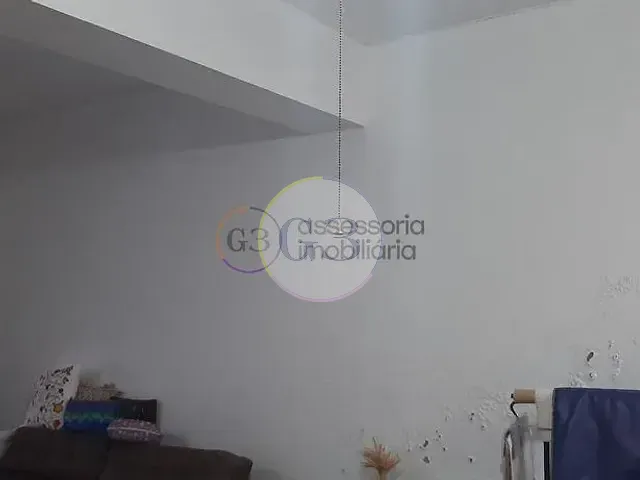 Casa 3 quartos e 2 banheiros, à venda, no bairro Centro em Pelotas