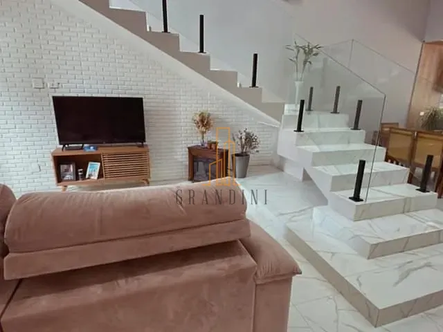 Casa com 180m² 4 quartos e 4 banheiros, à venda, no bairro Represa em Ribeirão Pires