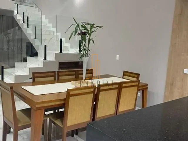Casa com 180m² 4 quartos e 4 banheiros, à venda, no bairro Represa em Ribeirão Pires