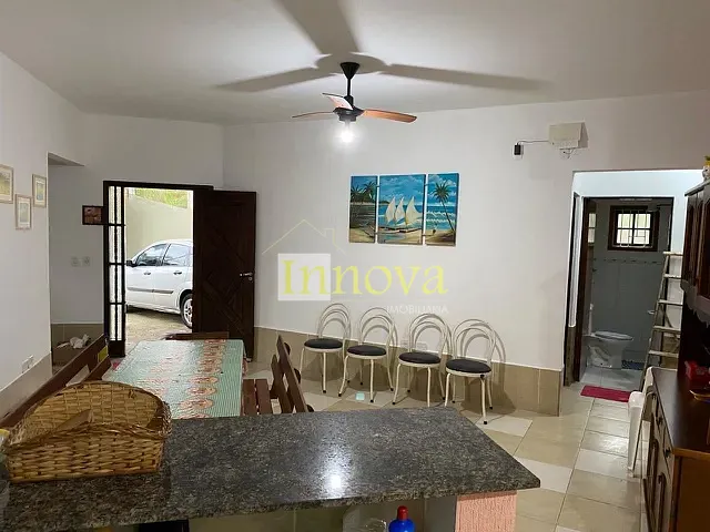 Casa com 392m² 3 quartos e 2 banheiros, à venda, no bairro Balneário Gardem Mar em Caraguatatuba