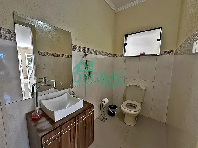 Casa 4 quartos e 3 banheiros, à venda, no bairro Jardim Europa em Itapeva