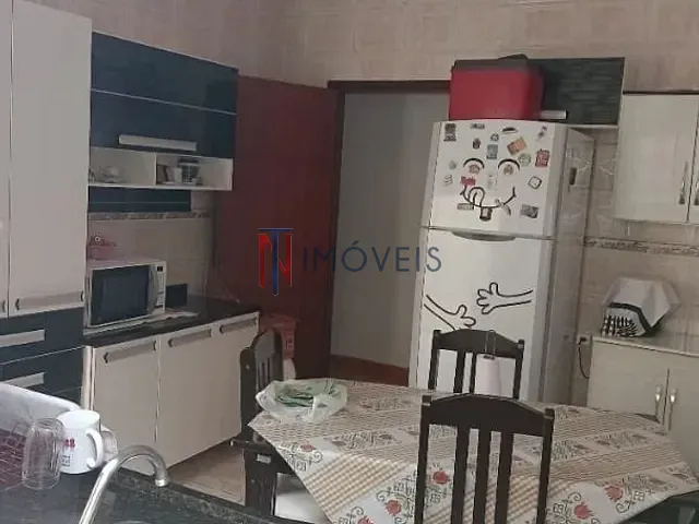 Casa com 250m² 3 quartos e 2 banheiros, à venda, no bairro Jardim Bela Vista em Bom Jesus dos Perdões