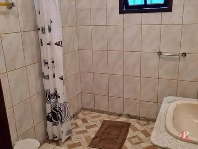 Casa 4 quartos e 3 banheiros, à venda, no bairro Tupy em Itanhaém