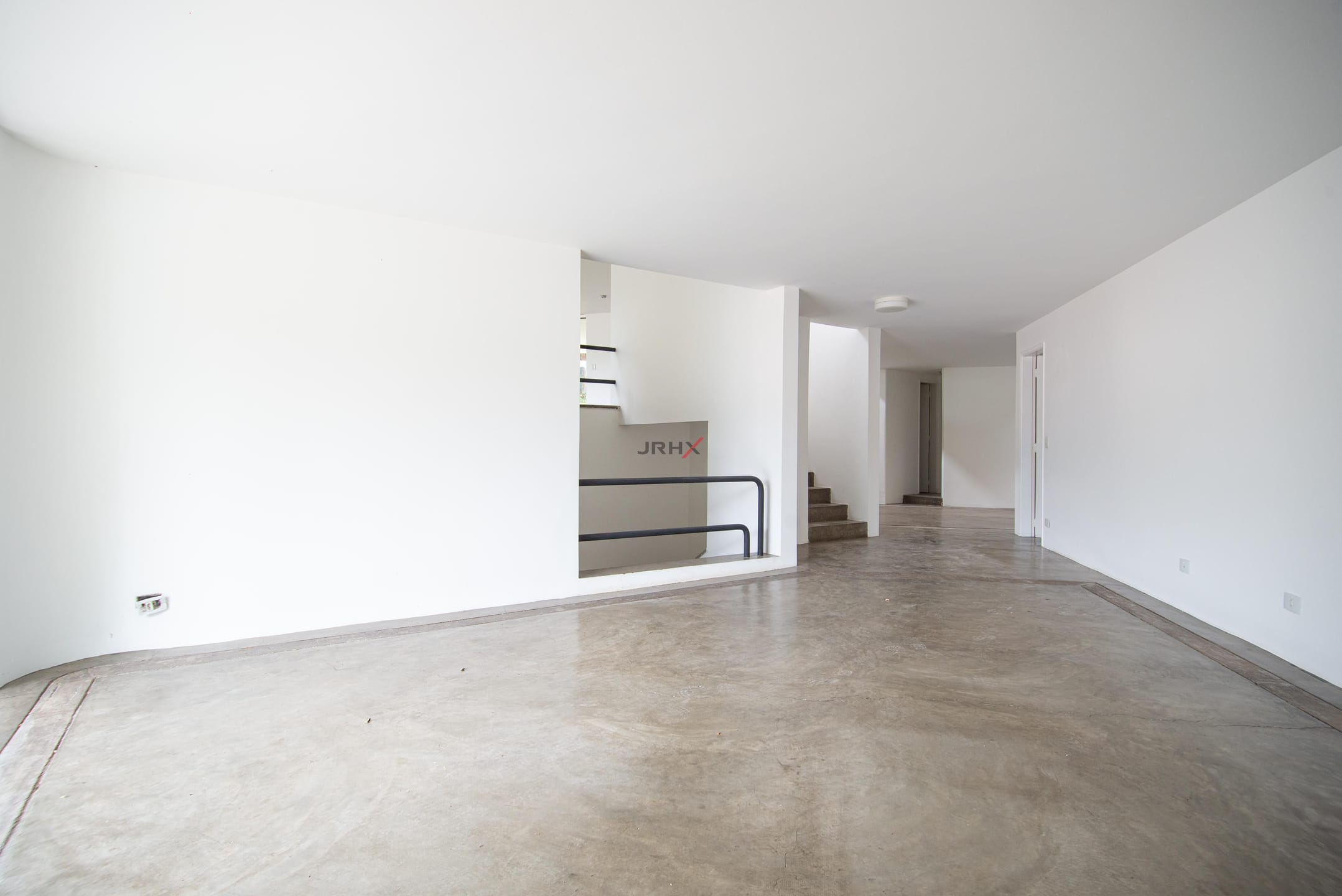 Casa à venda com 4 quartos, 700m² - Foto 3