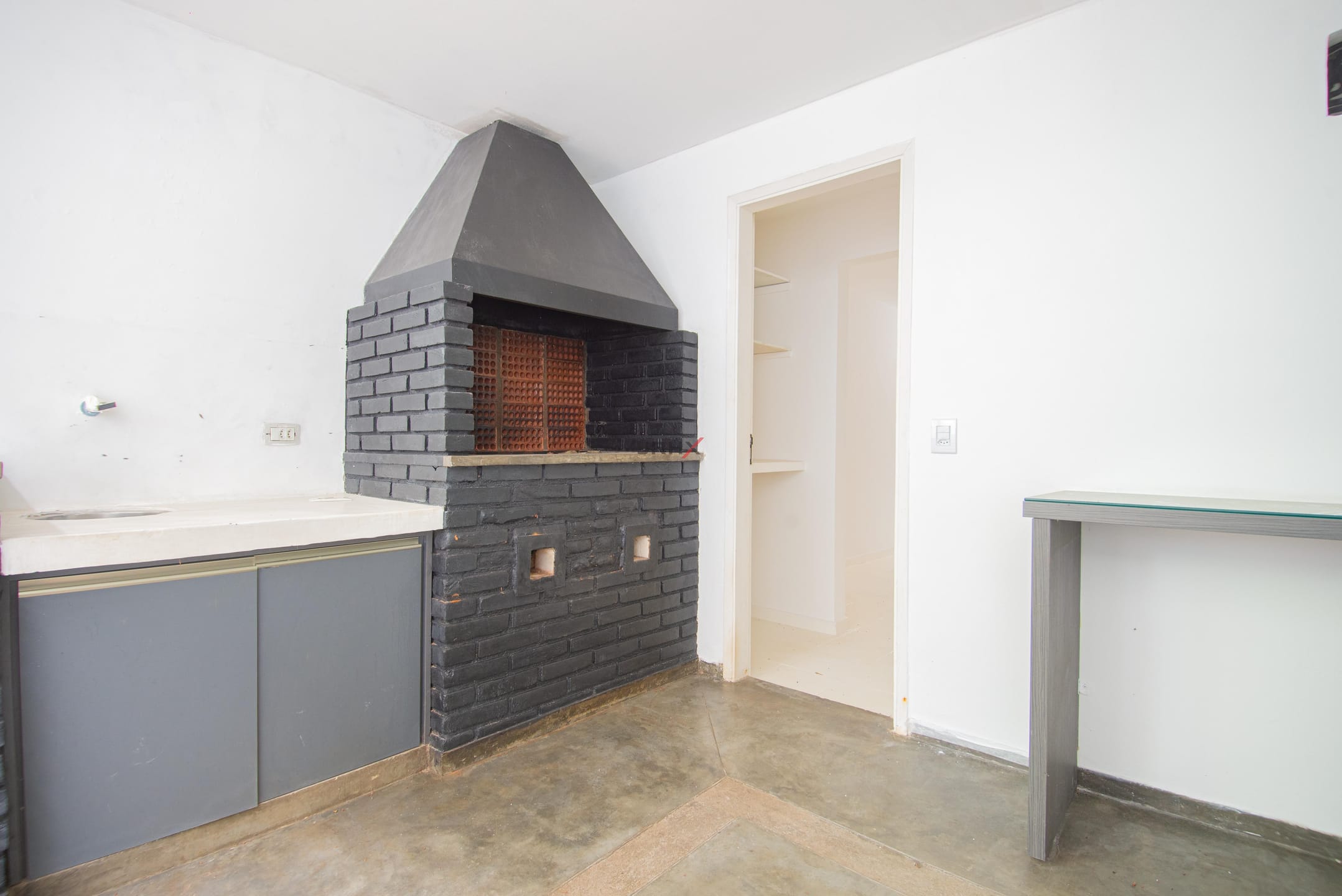 Casa à venda com 4 quartos, 700m² - Foto 11
