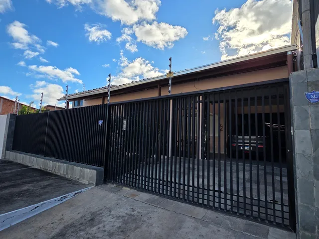 Casa 4 quartos e 6 banheiros, à venda, no bairro Inácio Barbosa em Aracaju