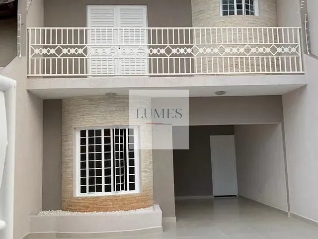 Casa com 210m² 3 quartos e 3 banheiros, à venda, no bairro Parque Residencial Jaguari em Americana
