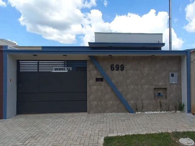 Foto do Casa - Casa com 3 dormitórios, 94 m² - venda por R$ 460.000,00 ou aluguel por R$ 1.900,00/mês - Nossa Senhora de Fátima - Itajubá/MG | MOHALLEM e LOPES CORRETAGEM E ADMINISTRACAO DE IMOVEIS LTDA