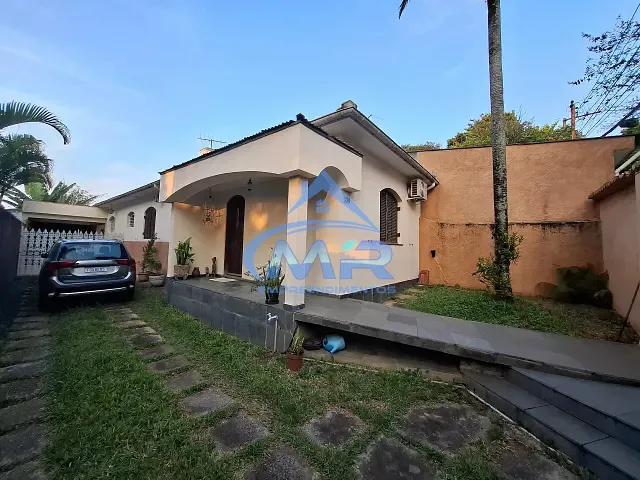 Casa com 700m² 2 quartos e 2 banheiros, à venda, no bairro Vila Salete em São Paulo