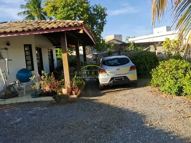 Casa com 500m² 6 quartos e 3 banheiros, à venda, no bairro Guarajuba (Monte Gordo) em Camaçari
