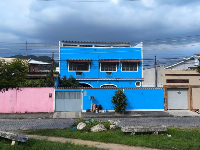 Casa 4 quartos e 4 banheiros, à venda, no bairro Campo Grande em Rio de Janeiro