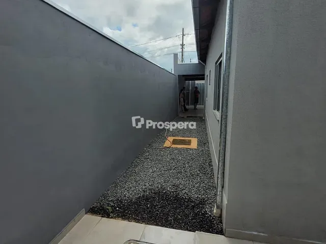 Casa com 200m², à venda, no bairro Conjunto Residencial Vila Feliz em Anápolis