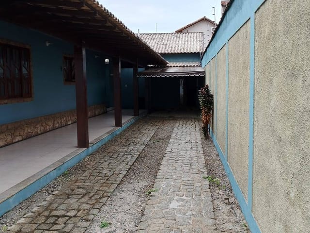 Casa 3 quartos e 3 banheiros, para alugar, no bairro Parque Zabulão em Rio das Ostras