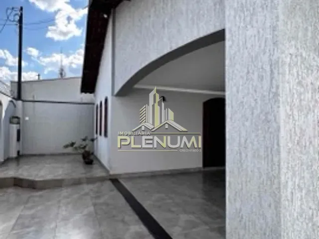 Casa com 318m² 3 quartos e 4 banheiros, à venda, no bairro Jardim América em Rio Claro