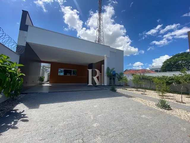 Casa com 208m² 2 quartos e 3 banheiros, à venda, no bairro centro em Tijucas