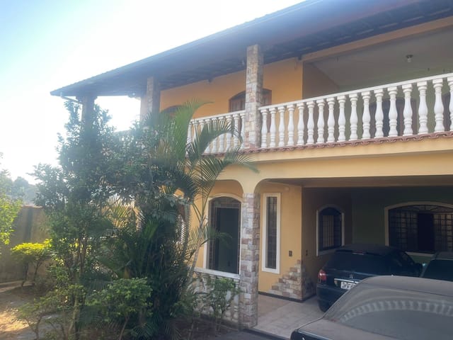 Casa 3 quartos e 2 banheiros, à venda, no bairro Dom Bosco em Belo Horizonte