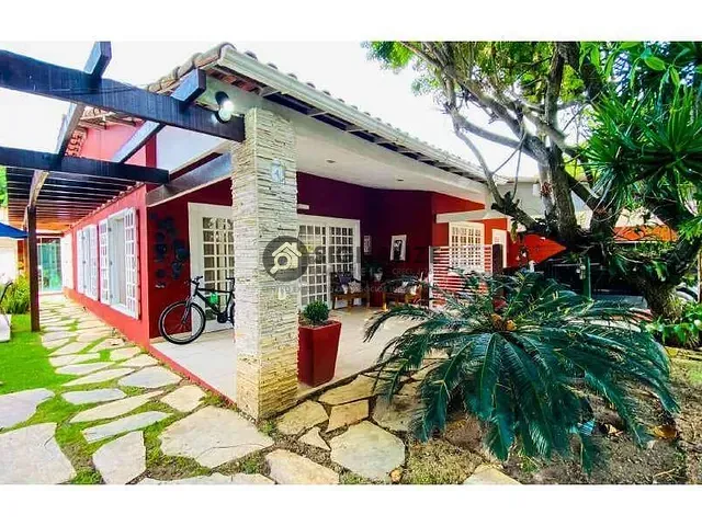 Casa com 680m² 4 quartos e 3 banheiros, à venda, no bairro Praia do Siqueira em Cabo Frio
