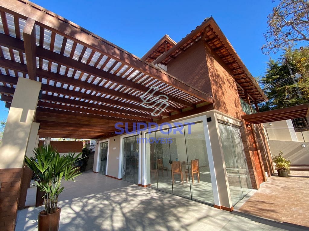 Casa à venda com 6 quartos, 370m² - Foto 6