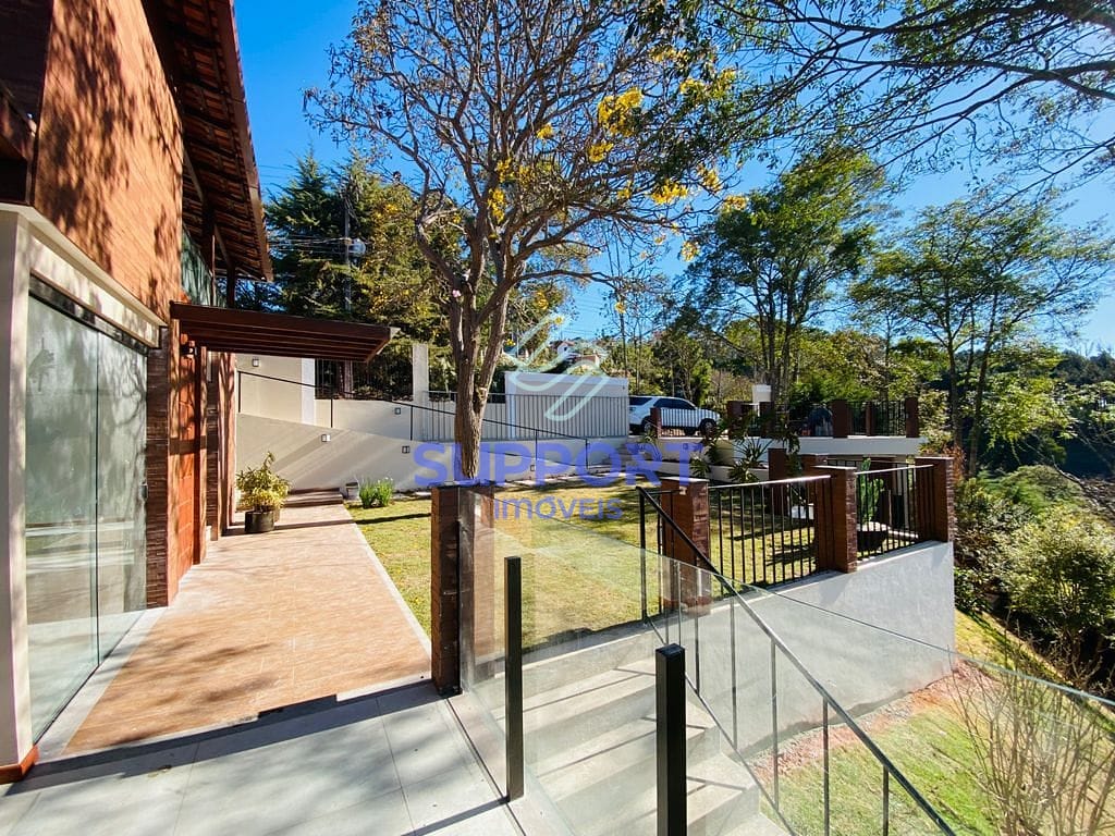 Casa à venda com 6 quartos, 370m² - Foto 5
