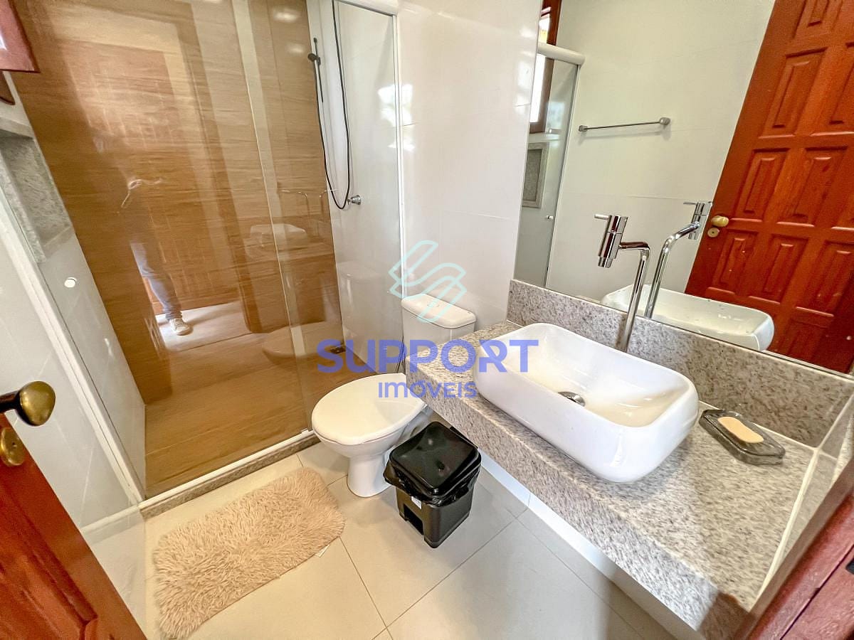 Casa à venda com 6 quartos, 370m² - Foto 36