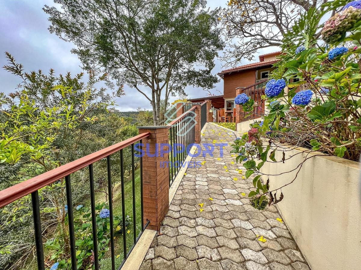 Casa à venda com 6 quartos, 370m² - Foto 52