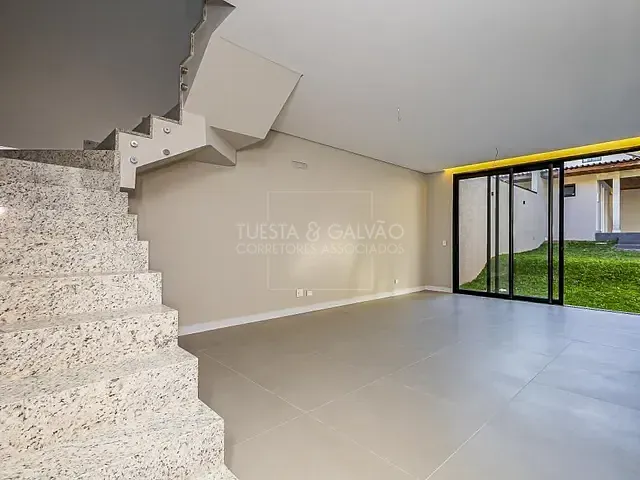 Casa com 202m² 3 quartos e 4 banheiros, à venda, no bairro Aristocrata em São José Dos Pinhais