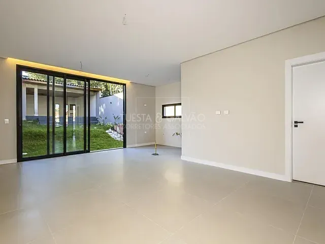 Casa com 202m² 3 quartos e 4 banheiros, à venda, no bairro Aristocrata em São José Dos Pinhais