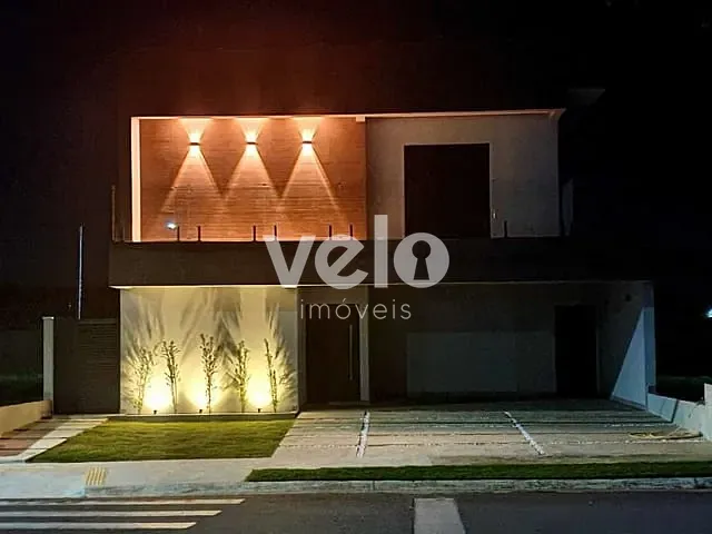 Casa com 300m² 4 quartos e 4 banheiros, à venda, no bairro Residencial Novo Horizonte em Taubaté