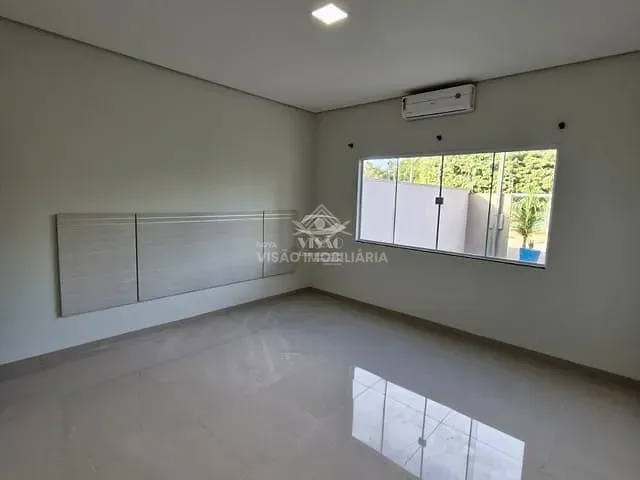 Casa com 435m² 2 quartos e 2 banheiros, à venda, no bairro Residencial Aquarela Brasil em Sinop