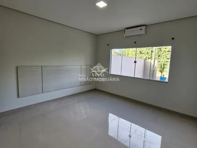 Casa com 435m² 2 quartos e 2 banheiros, à venda, no bairro Residencial Aquarela Brasil em Sinop