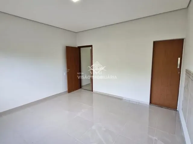 Casa com 435m² 2 quartos e 2 banheiros, à venda, no bairro Residencial Aquarela Brasil em Sinop