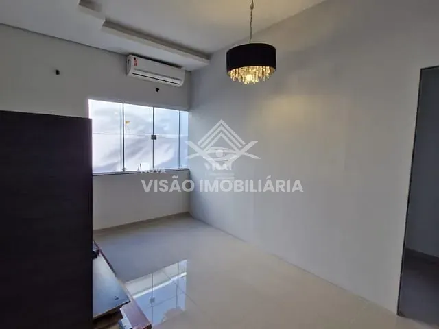 Casa com 435m² 2 quartos e 2 banheiros, à venda, no bairro Residencial Aquarela Brasil em Sinop
