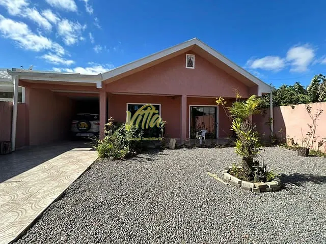 Casa com 480m² 4 quartos e 3 banheiros, à venda, no bairro Iguaçu em Fazenda Rio Grande