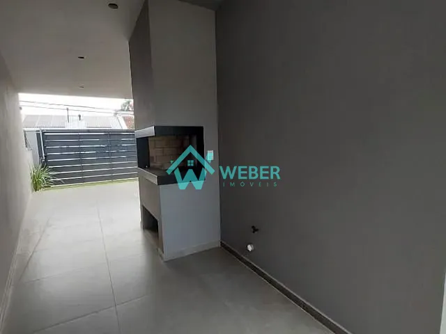 Casa 3 quartos e 3 banheiros, à venda, no bairro Guarani em Novo Hamburgo