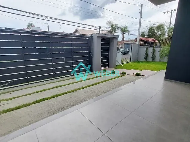 Casa 3 quartos e 3 banheiros, à venda, no bairro Guarani em Novo Hamburgo