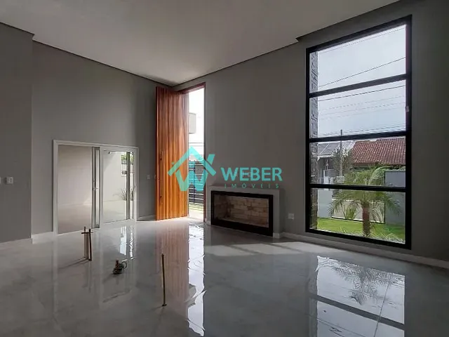 Casa 3 quartos e 3 banheiros, à venda, no bairro Guarani em Novo Hamburgo