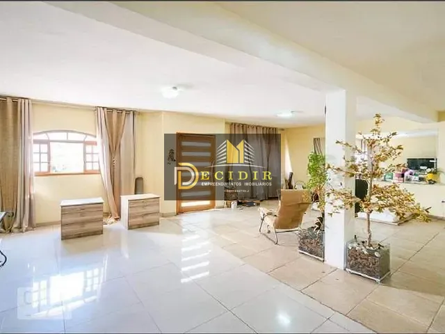 Casa com 540m², para alugar, no bairro Vila Carrão em São Paulo