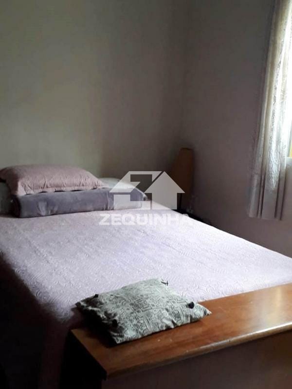 Casa à venda com 4 quartos, 150m² - Foto 5