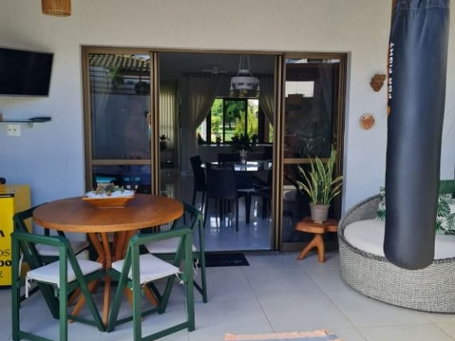 Casa com 275m² 3 quartos e 2 banheiros, à venda, no bairro Atalaia em Aracaju