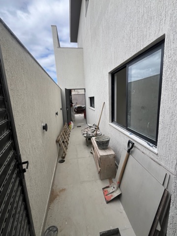 Casa com 207m² 4 quartos e 2 banheiros, à venda, no bairro Parque Tarcisio Miranda em Campos dos Goytacazes