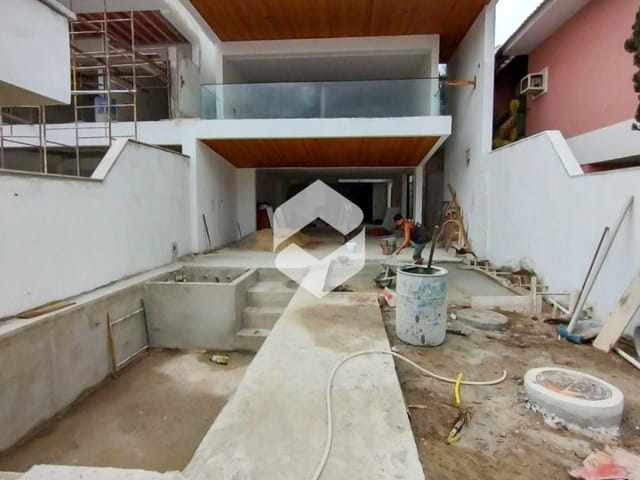 Casa com 320m² 3 quartos e 4 banheiros, à venda, no bairro Barra da Tijuca em Rio de Janeiro