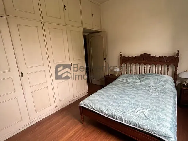Casa com 430m² 3 quartos e 2 banheiros, à venda, no bairro Jardim Amália em Volta Redonda