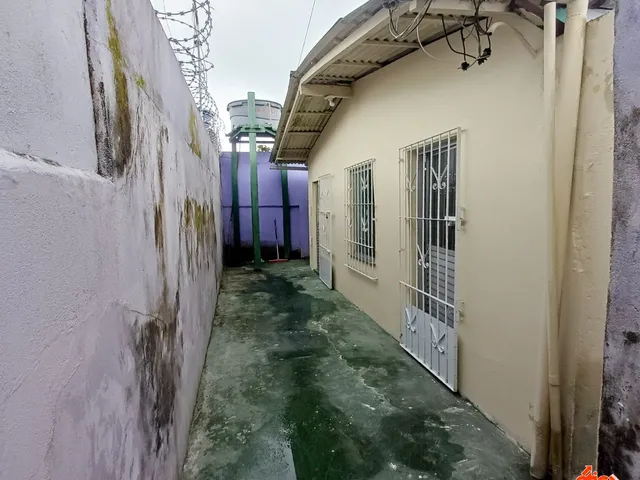 Casa 1 quarto e 1 banheiro, para alugar, no bairro COQUEIRO em Belém