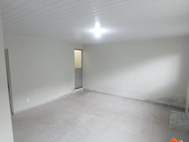 Casa 1 quarto e 1 banheiro, para alugar, no bairro COQUEIRO em Belém
