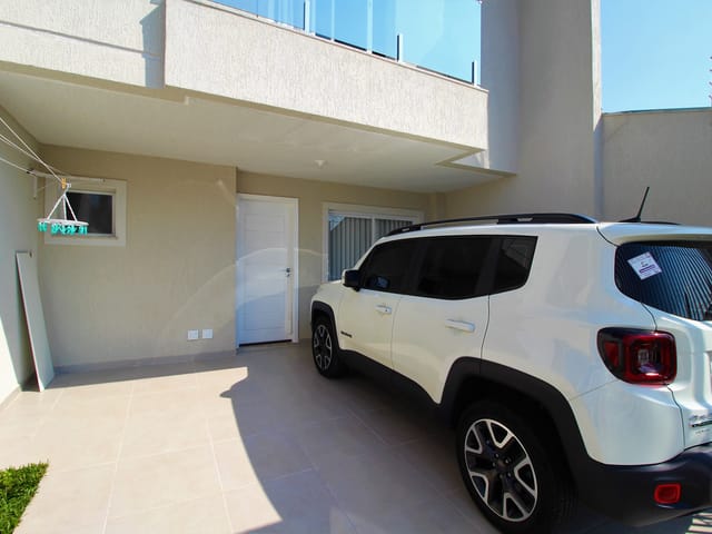 Casa com 114m² 3 quartos e 4 banheiros, à venda, no bairro Oficinas em Ponta Grossa