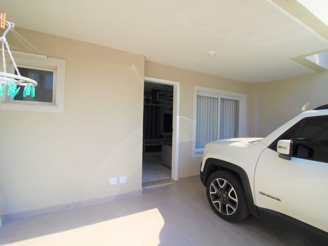 Casa com 114m² 3 quartos e 4 banheiros, à venda, no bairro Oficinas em Ponta Grossa